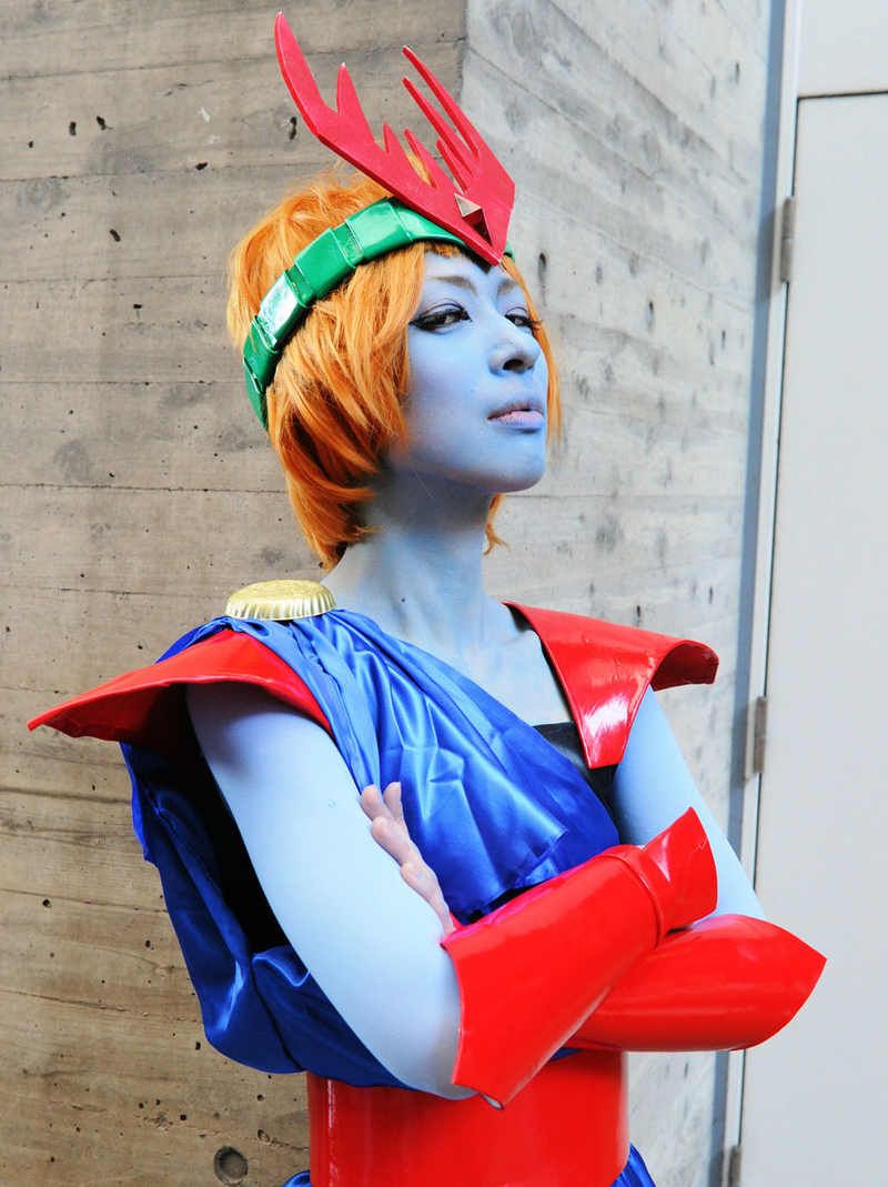 Illustration for article titled Japanese Cosplayers Turn Up the Summer Heat